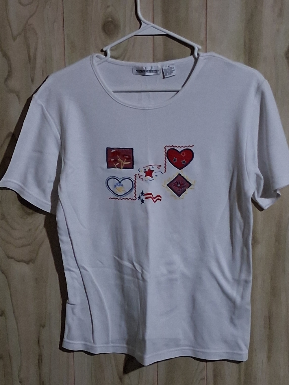 Allyson Whitmore White Short-Sleeve Tee with Multicolor Embroidery